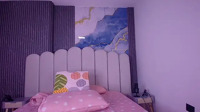 abbyrouss  online show from February 4, 2026, 3:12 am