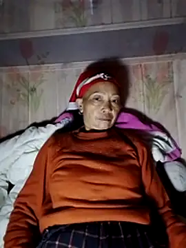 -Xuka-200 online show from November 6, 2025, 11:20 pm