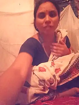 Notyriya7 online show from April 14, 2026, 2:11 pm