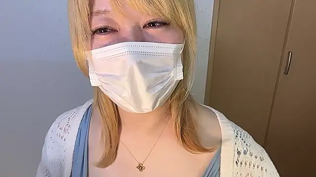 kitty kyoto online show from May 18, 2026, 3:06 pm
