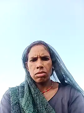 Snapshot of Sm_sanjna chatting on September 22, 2025, 10:43 am Sm sanjna online show from September 22, 2025, 10:43 am