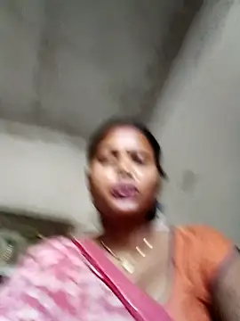 Snapshot of Cm_pooja chatting on May 5, 2026, 11:35 am Cm pooja online show from May 5, 2026, 11:35 am