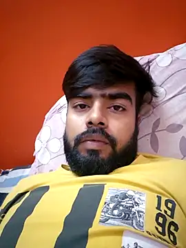 Snapshot of soniriyaa010101 chatting on October 24, 2025, 6:29 pm soniriyaa010101 online show from October 24, 2025, 6:29 pm