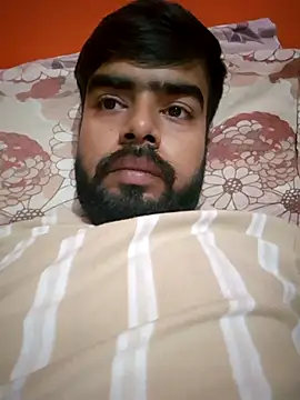 Snapshot of soniriyaa010101 chatting on October 24, 2025, 4:11 am soniriyaa010101 online show from October 24, 2025, 4:11 am