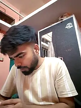 soniriyaa010101 online show from April 11, 2026, 8:34 pm