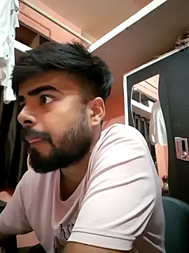 soniriyaa010101 online show from April 14, 2026, 9:14 am