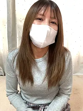 Snapshot of -Hikari-00- chatting on October 24, 2025, 1:04 am -Hikari-00- online show from October 24, 2025, 1:04 am