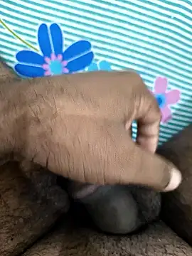 Snapshot of Chanderi19 chatting on September 11, 2025, 3:12 pm Chanderi19 online show from September 11, 2025, 3:12 pm