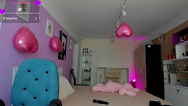 Snapshot of dark_summer chatting on March 2, 2026, 7:15 am dark summer online show from March 2, 2026, 7:15 am