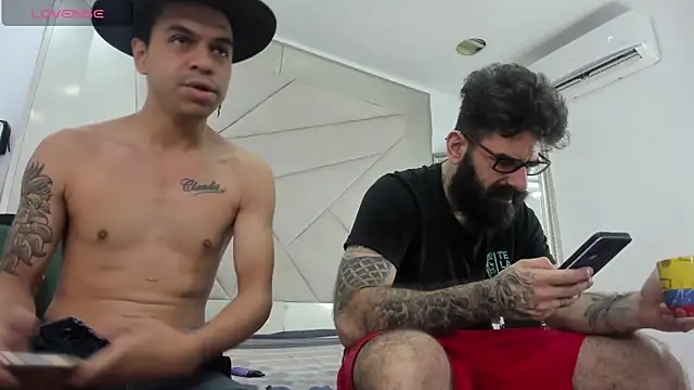 Snapshot of Harald_Smed chatting on November 14, 2025, 1:26 pm Harald Smed online show from November 14, 2025, 1:26 pm