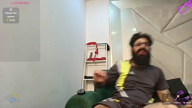 Snapshot of Harald_Smed chatting on January 13, 2026, 1:37 pm Harald Smed online show from January 13, 2026, 1:37 pm