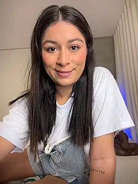 NatySpiice1 online show from October 3, 2025, 10:33 pm