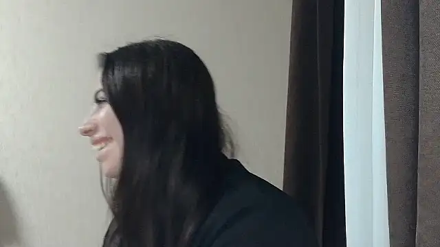 Snapshot of Noviraa chatting on May 24, 2026, 11:59 pm Noviraa online show from May 24, 2026, 11:59 pm