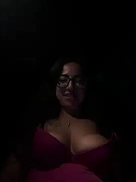 Chelsyleslyy online show from May 31, 2026, 6:19 am