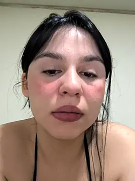 Daniela-rosee online show from April 11, 2026, 11:30 pm