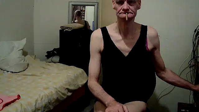 Snapshot of hobybobbi chatting on September 25, 2025, 8:48 pm hobybobbi online show from September 25, 2025, 8:48 pm