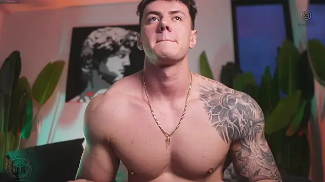 Snapshot of Thomas_Falcon chatting on November 16, 2025, 10:46 pm Thomas Falcon online show from November 16, 2025, 10:46 pm