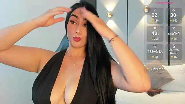Snapshot of ashly_moonn chatting on May 5, 2026, 12:30 pm ashly moonn online show from May 5, 2026, 12:30 pm