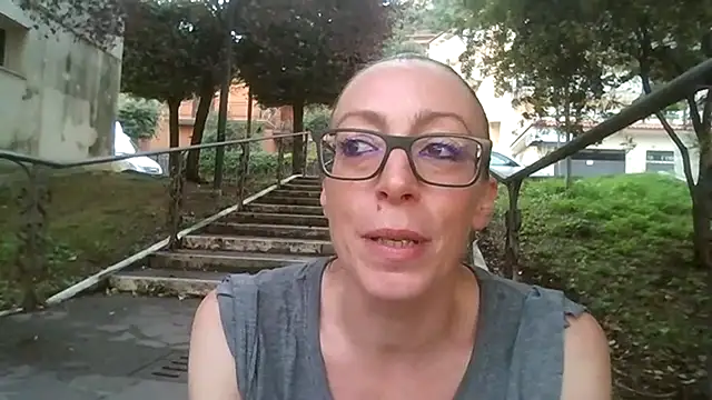 Astrid3 online show from October 31, 2025, 3:19 pm