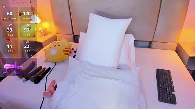 marianarey1  online show from November 29, 2025, 12:16 pm