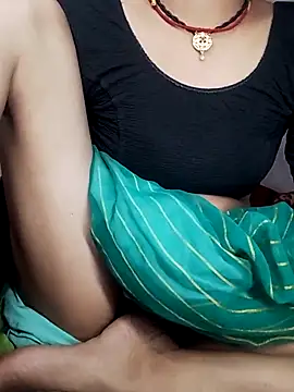 Snapshot of Aasha_devi05 chatting on May 3, 2026, 6:11 pm Aasha devi05 online show from May 3, 2026, 6:11 pm
