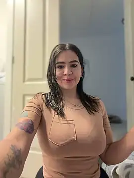 Gringo XXX Latina online show from February 12, 2026, 5:23 pm