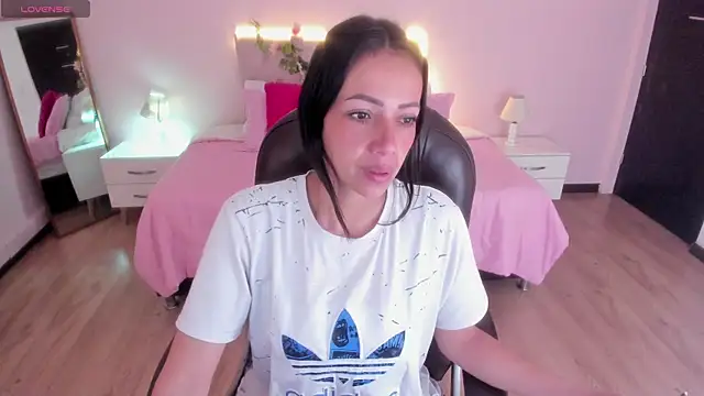 Snapshot of Mariam_Lopez__ chatting on July 7, 2026, 3:09 am Mariam Lopez online show from July 7, 2026, 3:09 am
