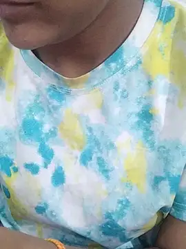 Your Ayesha56 online show from April 10, 2026, 1:07 pm