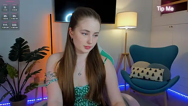 Snapshot of Sweet__Amily chatting on May 9, 2026, 12:30 pm Sweet Amily online show from May 9, 2026, 12:30 pm