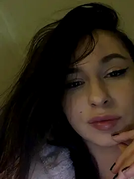 SunnyDane online show from October 29, 2025, 1:26 am