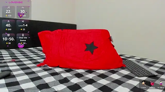 lannaah  online show from November 5, 2025, 5:05 pm