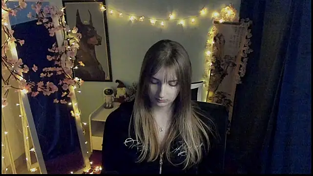 Snapshot of NeyliDream chatting on February 11, 2026, 1:22 pm NeyliDream online show from February 11, 2026, 1:22 pm