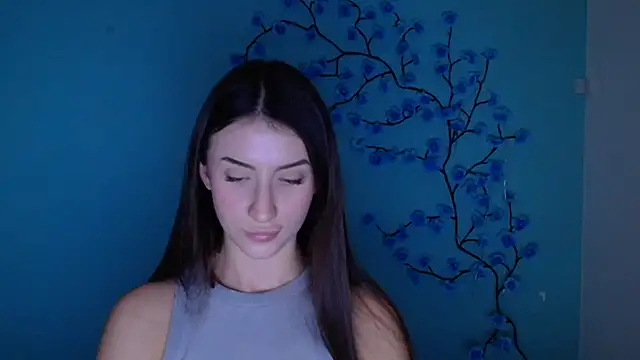 Snapshot of AlisaBubbles chatting on December 18, 2025, 12:31 pm AlisaBubbles online show from December 18, 2025, 12:31 pm