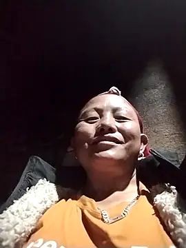 Samdim23 online show from November 6, 2025, 1:48 pm