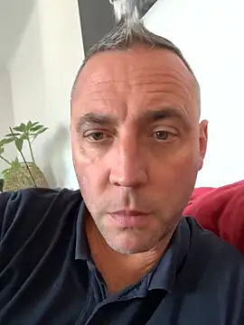 Snapshot of Marronglace1 chatting on November 2, 2025, 11:26 am Marronglace1 online show from November 2, 2025, 11:26 am