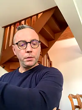 Snapshot of Marronglace1 chatting on December 5, 2025, 10:25 am Marronglace1 online show from December 5, 2025, 10:25 am