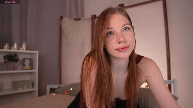 glowwww  online show from December 5, 2025, 9:12 pm