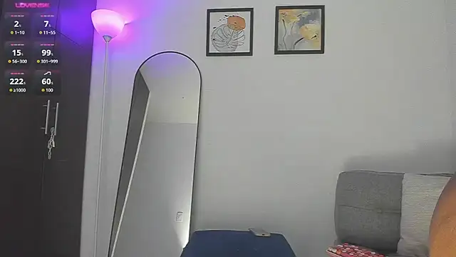 Snapshot of AvaFerrera chatting on April 4, 2026, 5:25 am AvaFerrera online show from April 4, 2026, 5:25 am