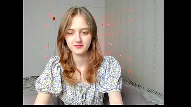 dreamy pollyyy online show from May 12, 2026, 6:03 pm