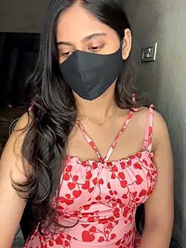 Snapshot of Tanya-mittal chatting on November 2, 2025, 7:19 pm Tanya-mittal online show from November 2, 2025, 7:19 pm