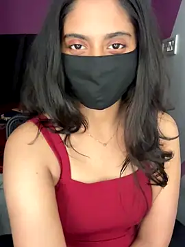 Snapshot of Tanya-mittal chatting on December 1, 2025, 6:09 pm Tanya-mittal online show from December 1, 2025, 6:09 pm