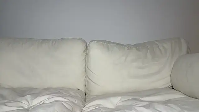 Snapshot of misstressmiaa chatting on November 6, 2025, 10:14 pm misstressmiaa online show from November 6, 2025, 10:14 pm