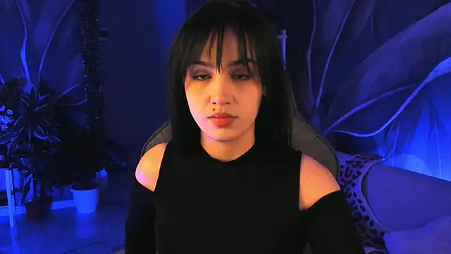 MonicaFarmer online show from October 22, 2025, 5:34 pm