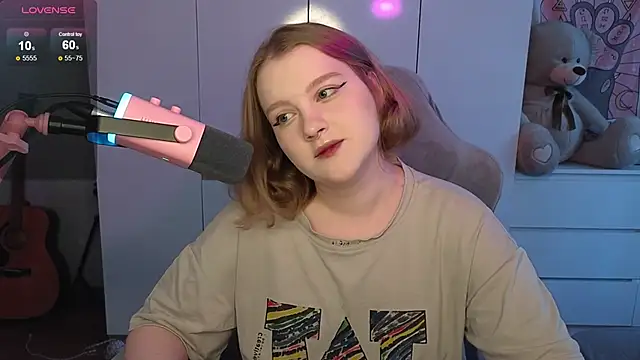 Snapshot of OliviaBlade chatting on September 11, 2025, 7:19 am OliviaBlade online show from September 11, 2025, 7:19 am