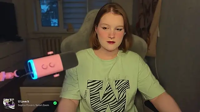 Snapshot of OliviaBlade chatting on October 2, 2025, 1:36 pm OliviaBlade online show from October 2, 2025, 1:36 pm