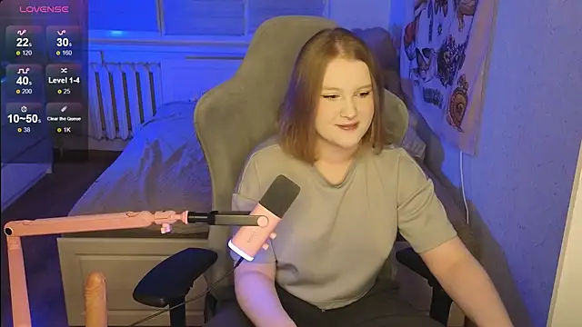 Snapshot of OliviaBlade chatting on October 12, 2025, 1:56 pm OliviaBlade online show from October 12, 2025, 1:56 pm