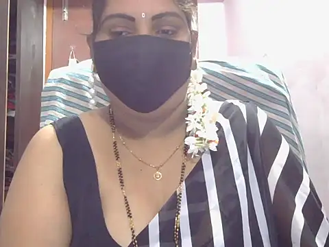 Snapshot of Nisha-telugu chatting on December 14, 2025, 2:11 pm Nisha-telugu online show from December 14, 2025, 2:11 pm