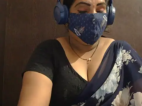 Snapshot of Nisha-telugu chatting on November 18, 2025, 5:27 pm Nisha-telugu online show from November 18, 2025, 5:27 pm