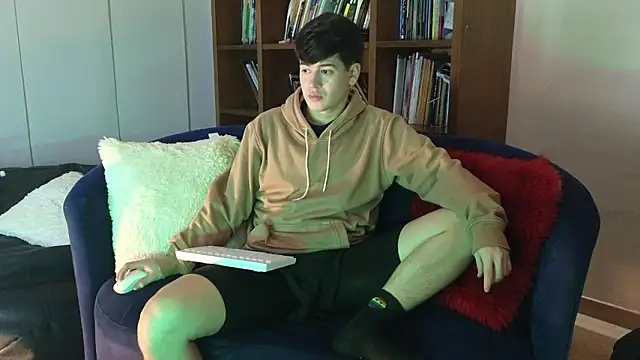 tightncuteass online show from March 20, 2026, 2:45 am