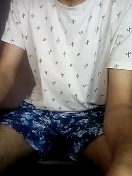 ash706339 online show from December 4, 2025, 11:20 am